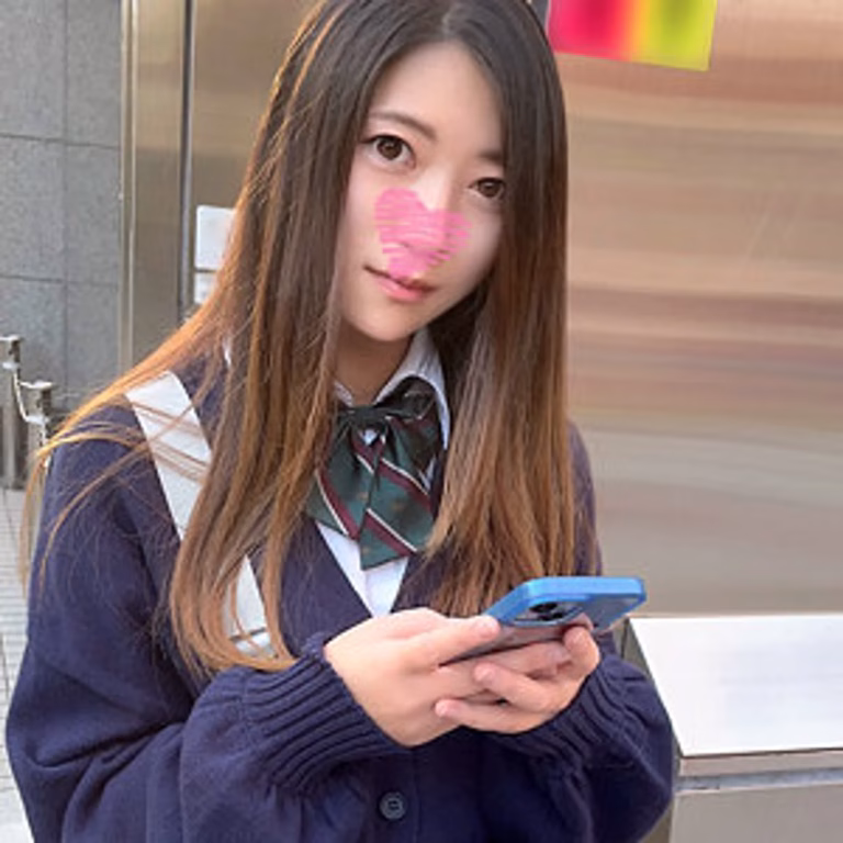 【TRC-108】素人清楚系美少女しずねの大胆ギャップ！赤いパンツに隠れたエロ尻で中出し必至！